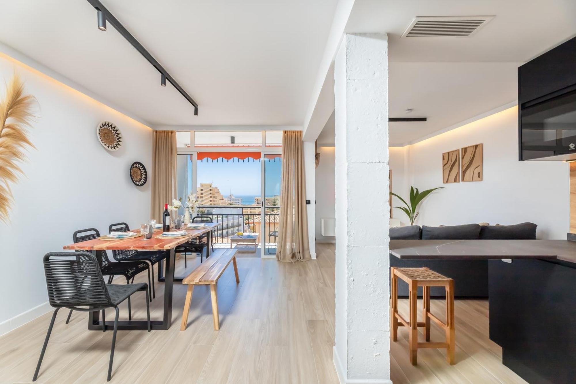 Apartamento Con Vistas Al Mar Cerca Del Puerto Benalmadena Exterior photo